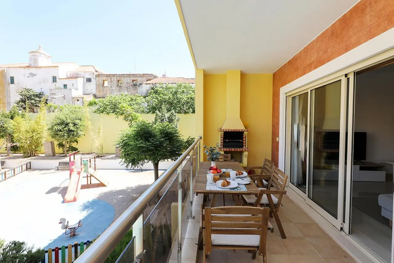 B90 - Casa Sardinha In Lagos